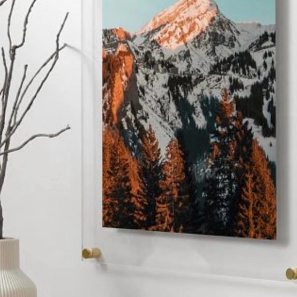 West Elm modern acrylic frame 7 x 9in